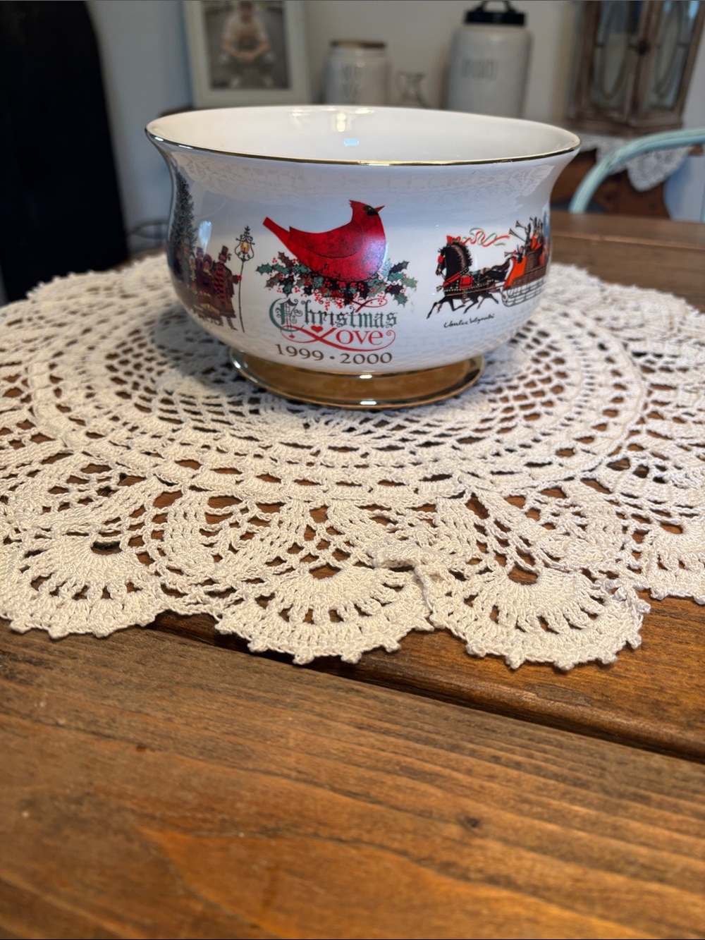 Christmas Love 1999–2000 Holiday Decorative Bowl - Red and Gold